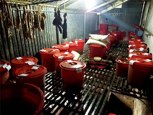 7 người chết vì ngộ độc: Người bán rượu nói gì?