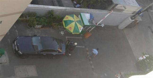 ky-duyen-bi-hang-xom-to-kem-van-hoa-ve-khuya-dau-xe-giua-cong-du-bi-nhac-nho-blogtamsuvn02