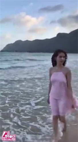 ngoc-trinh-khuyet-diem-vong-1-blogtamsuvn9