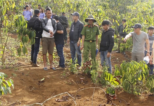 Giết bạn thân vì … thương vợ bạn