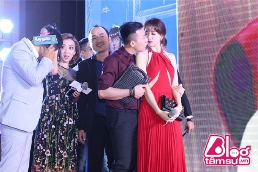 hari blogtamsuvn (6) (Custom)