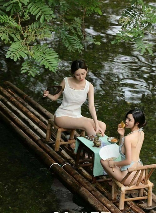 day song voi bo anh ao yem tha rong cua 2 thieu nu lam banh hinh anh 7