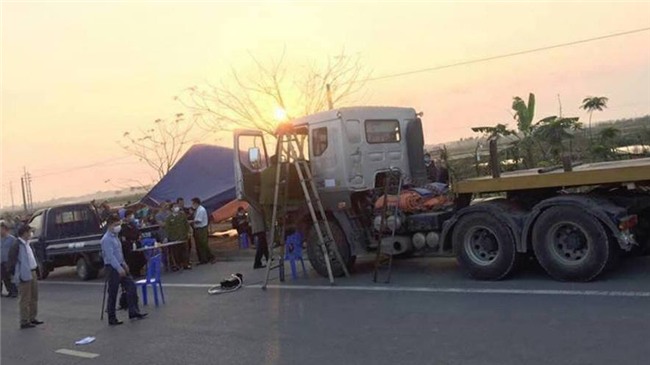 Bắc Ninh: Phát hiện xác người đàn ông trong cabin ô tô