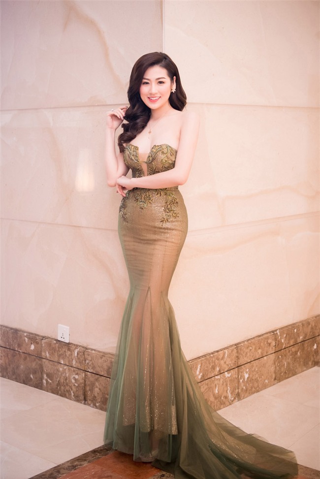 a hau huyen my, tu anh dep bat phan thang bai khi hoa "nang tien ca" - 6