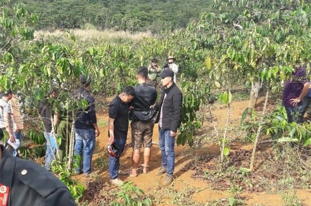 Loi khai nghi can giet chong nguoi tinh roi giau trong ray hinh anh 2