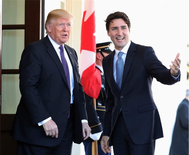 Vẻ ngoài điển trai của Thủ tướng Canada khiến cả Emma Watson, Ivanka Trump hay Công nương Kate cũng phải ngắm nhìn - Ảnh 1.