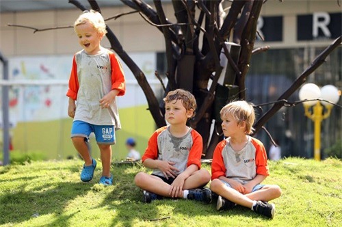 Người dân đất nước hạnh phúc nhất thế giới dạy con như thế nào? - 3