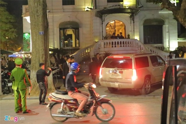 Ve si dung dui cui de giai toa dam dong cho Seungri hinh anh 3