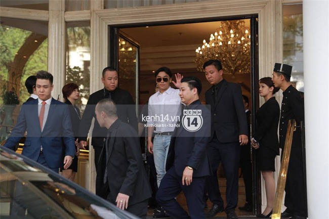 Cập nhật: Seungri diện áo sơ mi trắng soái ca, xuất hiện cực cool ngầu tại sân bay - Ảnh 22.