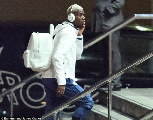 Man Utd hội quân, đầy đủ tinh binh cho trận đấu ở Cúp FA - Ảnh 2.