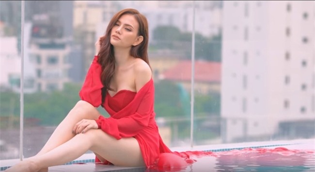 bong mat xem dan nguoi dep viet mac bikini dong canh 17+ hinh anh 7