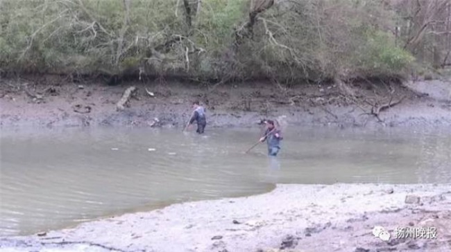 Giết con trai 6 tuổi rồi giấu xác dưới gầm giường, người mẹ trẻ vẫn ngủ ngon lành bên trên - Ảnh 4.