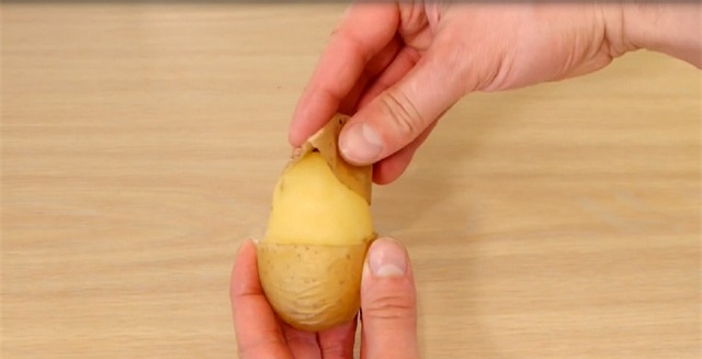 Bóc vỏ thế này thật là nhanh và thuận tiện