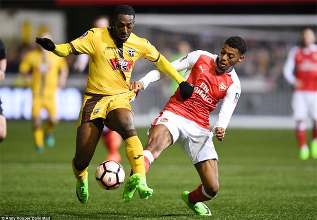 Vượt qua đội bóng nghiệp dư, Arsenal thẳng tiến vào tứ kết FA Cup - Ảnh 4.