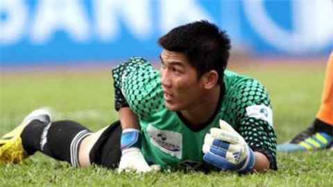 Thủ môn Minh Nhựt: “Tôi cảm thấy xấu hổ khi quay lưng bắt penalty”