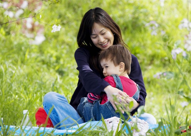 “Nếu la mắng con, hãy hoàn thành trong 7 giây”- bí quyết dạy con ngoan của bố mẹ Nhật - Ảnh 1.