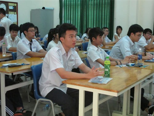 Thi THPT quốc gia 2017: Học sinh vẫn “chuộng” bài thi Khoa học tự nhiên - 1