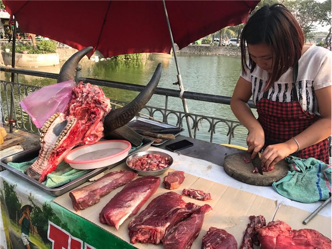 quảng cáo bá đạo, quảng cáo, bán thịt trâu tươi, Hà Nội