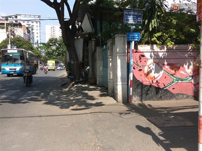 Thêm 1 cô gái trẻ ở Sài Gòn chia sẻ câu chuyện bị nhóm biến thái rạch đùi trong đêm - Ảnh 4.