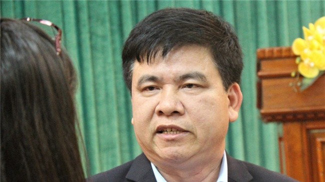 tai nạn trường tiểu học nam trung yên, học sinh bị gãy chân, hiệu trưởng trường nam trung yên, hiệu trưởng tạ thị bích ngọc