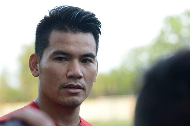 Cau thu Long An chet lang voi an phat cua VFF hinh anh 1