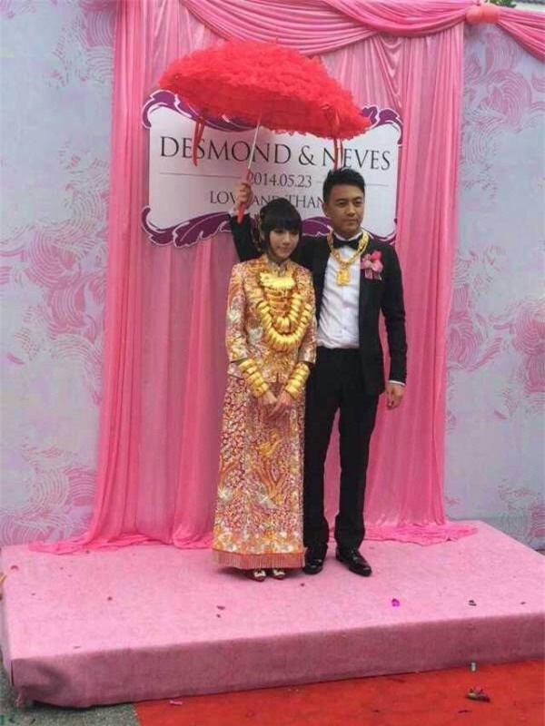 nhung co dau suyt "gay co" vi trang suc cuoi la vai chuc cay vang rong - 5