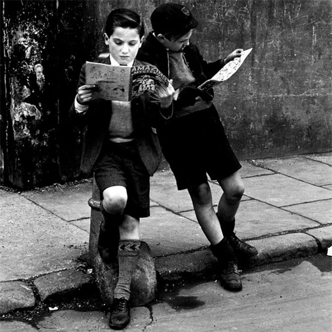 Nhìn loạt ảnh này để thấy trẻ con thời công nghệ bây giờ khác xa quá - Ảnh 5.