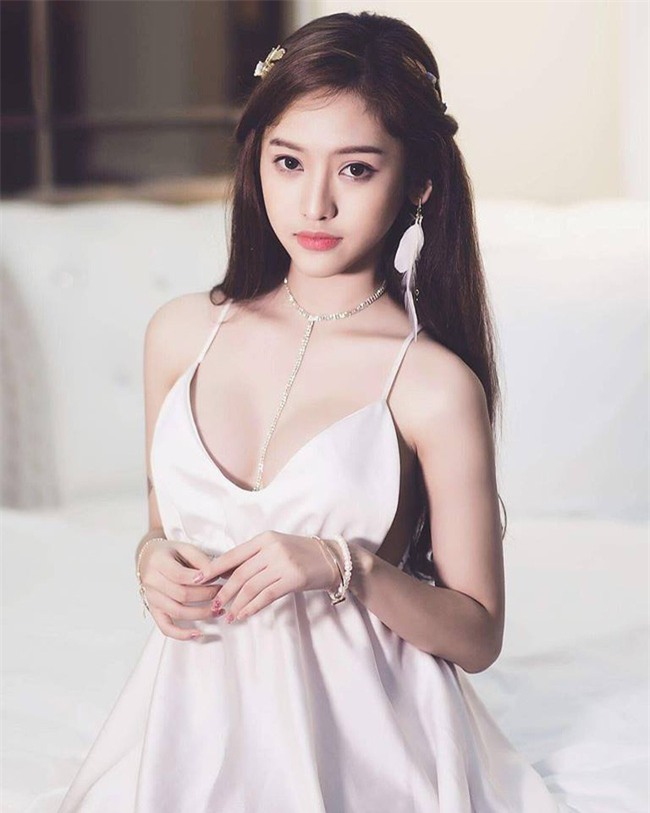 Nhan sắc của 3 người đẹp dao kéo đang được chú ý nhất showbiz Việt hiện nay - Ảnh 10.