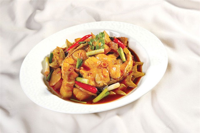 Món cá trắm kho khế đã hoàn thành. Ảnh minh họa.