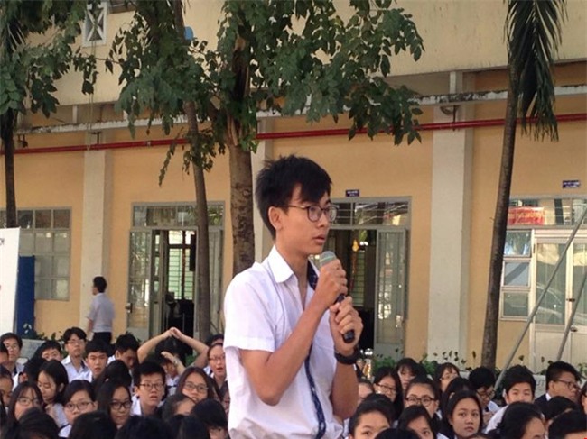 Học tiếng Anh 10 năm, gặp giáo viên nước ngoài vẫn ú ớ