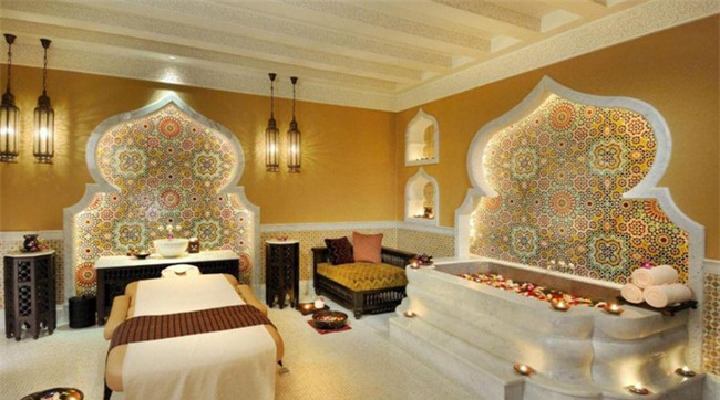 Dàn sao Man City trú ngụ trong khách sạn đẹp như thiên đường trên mặt đất - Ảnh 5.