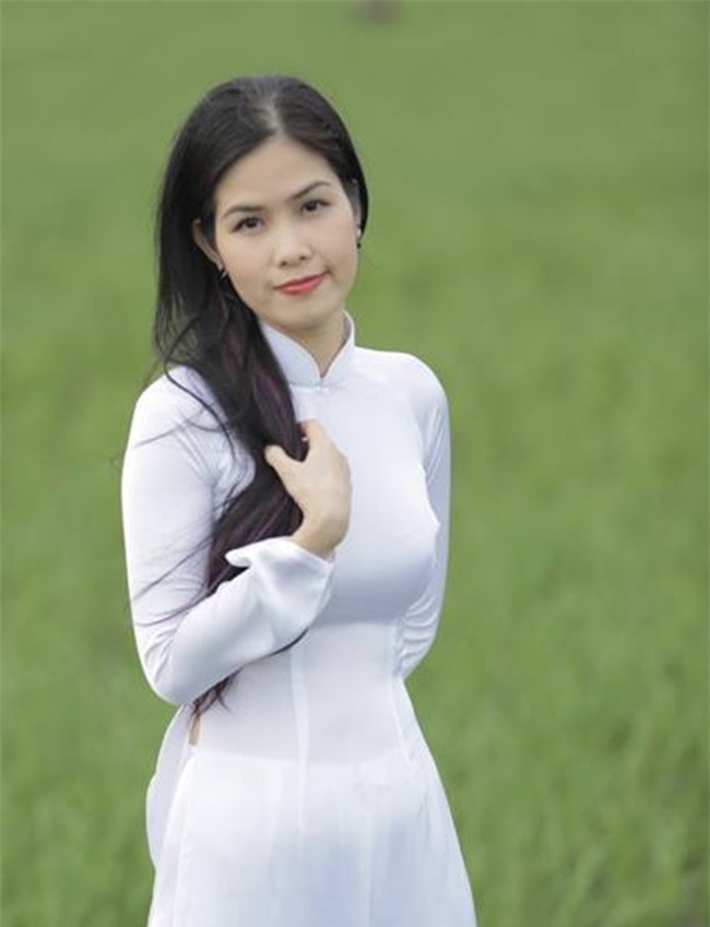 chan dung co vo my mieu hoc het cap 3 bo nha theo duy manh hinh anh 13