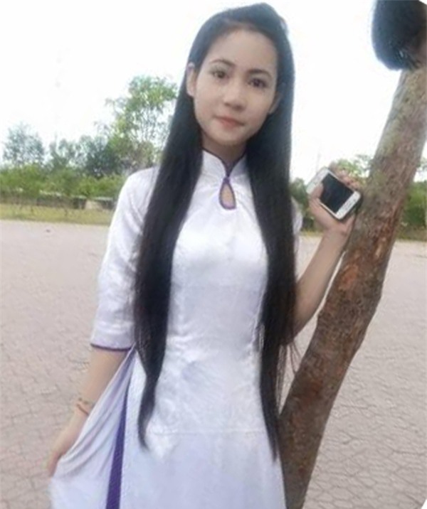 Hiện gia đình đang hết sức lo lắng vì Huyền tiếp tục mất liên lạc.