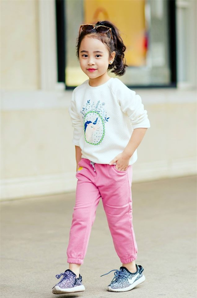 Gặp gỡ mẫu nhí Hà Thành sở hữu gương mặt xinh như Kim Tae Hee - Ảnh 23.