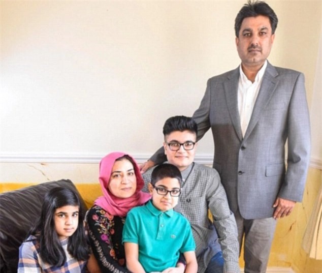 Nam sinh 16 tuổi từ chối bán website giá 5 triệu bảng - 2