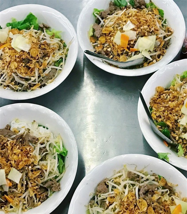 5 quán ăn ngon nổi tiếng, nhắc đến Hàng Điếu là ai ai cũng nghĩ đến - Ảnh 2.