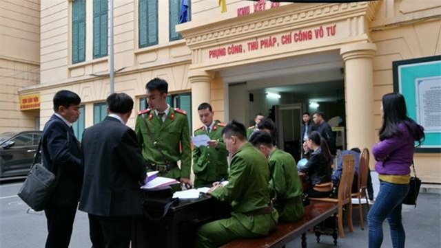 Khu vực kiểm tra an ninh