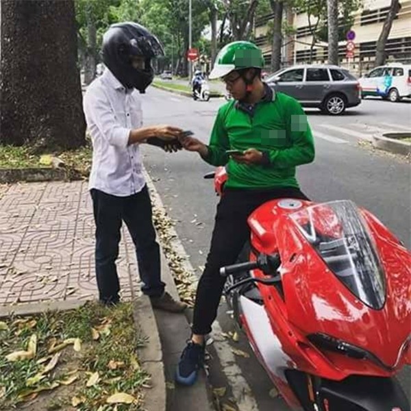 Có ai muốn được gặp mấy anh 