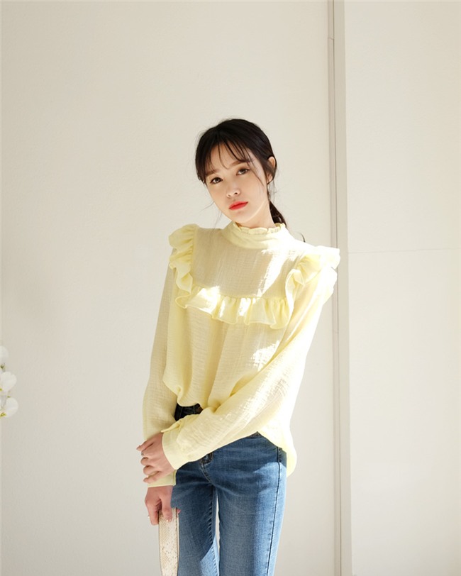 kieu ao so mi mac di lam hay di choi deu duoc khen dep - 1