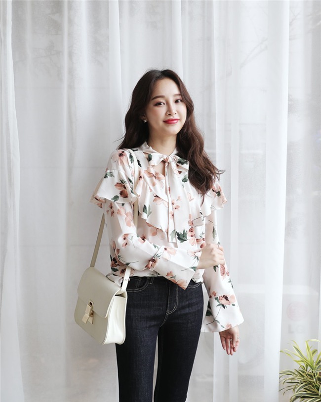 kieu ao so mi mac di lam hay di choi deu duoc khen dep - 3