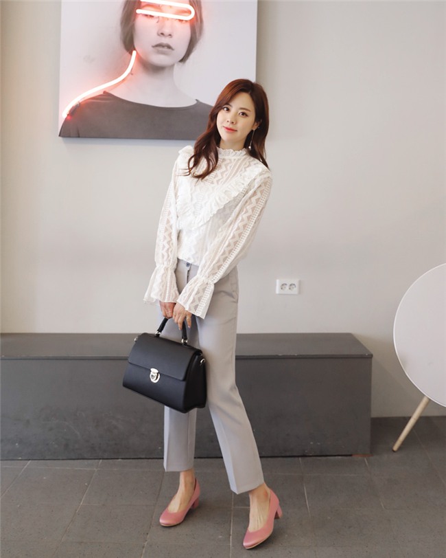 kieu ao so mi mac di lam hay di choi deu duoc khen dep - 5
