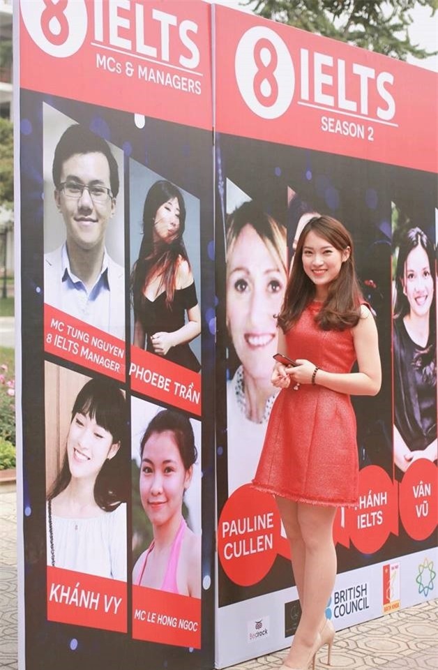 Nu sinh noi 7 thu tieng phien dich Oscar tren truyen hinh hinh anh 3