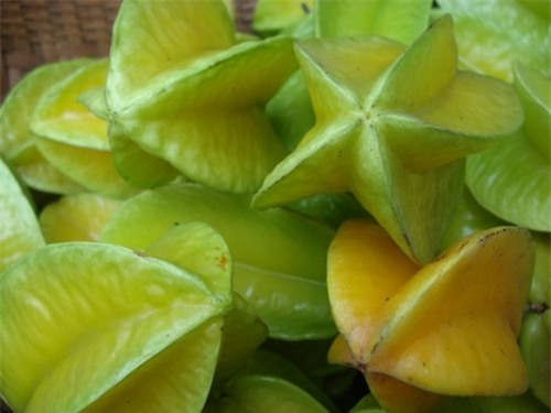 Đối với người có thận không khỏe mạnh thì tốt nhất nên nói không với khế. Ảnh minh họa.