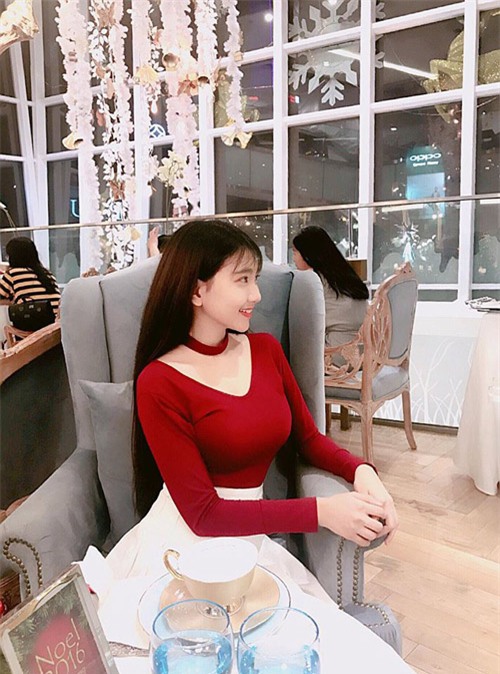 hồ ngọc ý nhi, cô gái xinh đẹp, trường thpt nguyễn thượng hiền