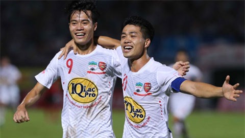 Im lặng là bí quyết để Công Phượng hồi sinh