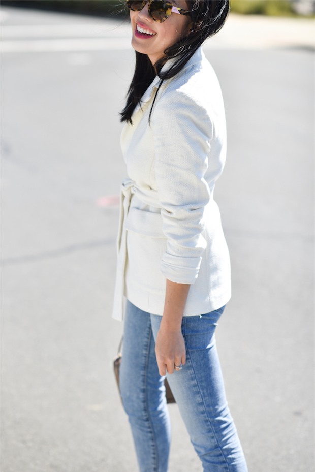 Đổi gió cho trang phục công sở hàng ngày với cặp đôi trời sinh: Quần jeans và áo blazers - Ảnh 3.