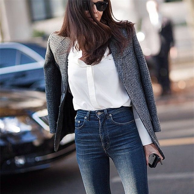 Đổi gió cho trang phục công sở hàng ngày với cặp đôi trời sinh: Quần jeans và áo blazers - Ảnh 4.