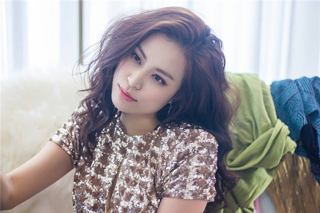 hoang thuy linh blogtamsuvn013