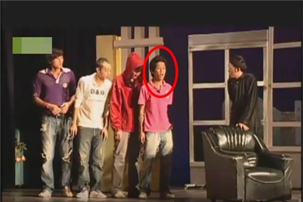 Trải qua ngần ấy năm bươn chải nơi đất khách quê người, chàng trai gốc miền Trungnghèo khó, luôn tự ti với ngoại hình của mình giờ đã dần đổi đời. Trường Giang của hiện tại 