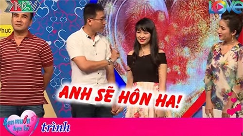 chang thuy thu doi cuong hon ngay khi duoc mai moi co gai xinh dep o “ban muon hen ho” - 12